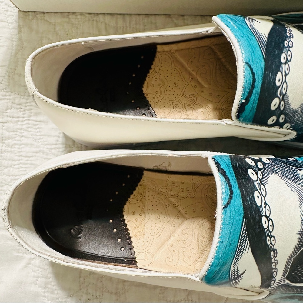 Robert Graham NWOB Ocean & Skull Leather Slip On Sneakers Sz.9 Casual Preppy - Picture 9 of 11